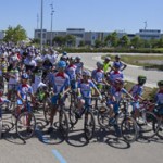 Els participants a la 34a Passejada amb bicicleta al Parc Ciclista // Ajuntament de Sant Boi