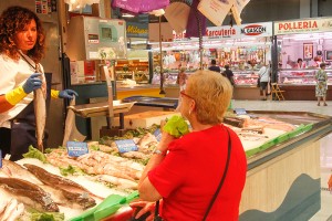 Una de les parades del Mercat de la Muntanyeta // Ajuntament de Sant Boi