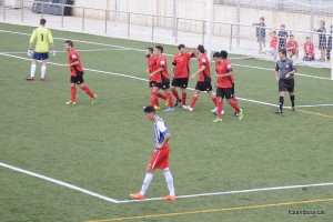 El santboians celebrant un dels gols de la tarda // FC Santboià