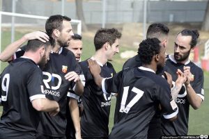 Imatge d'arxiu d'un partit del santboià // Arxiu -- FC Santboià