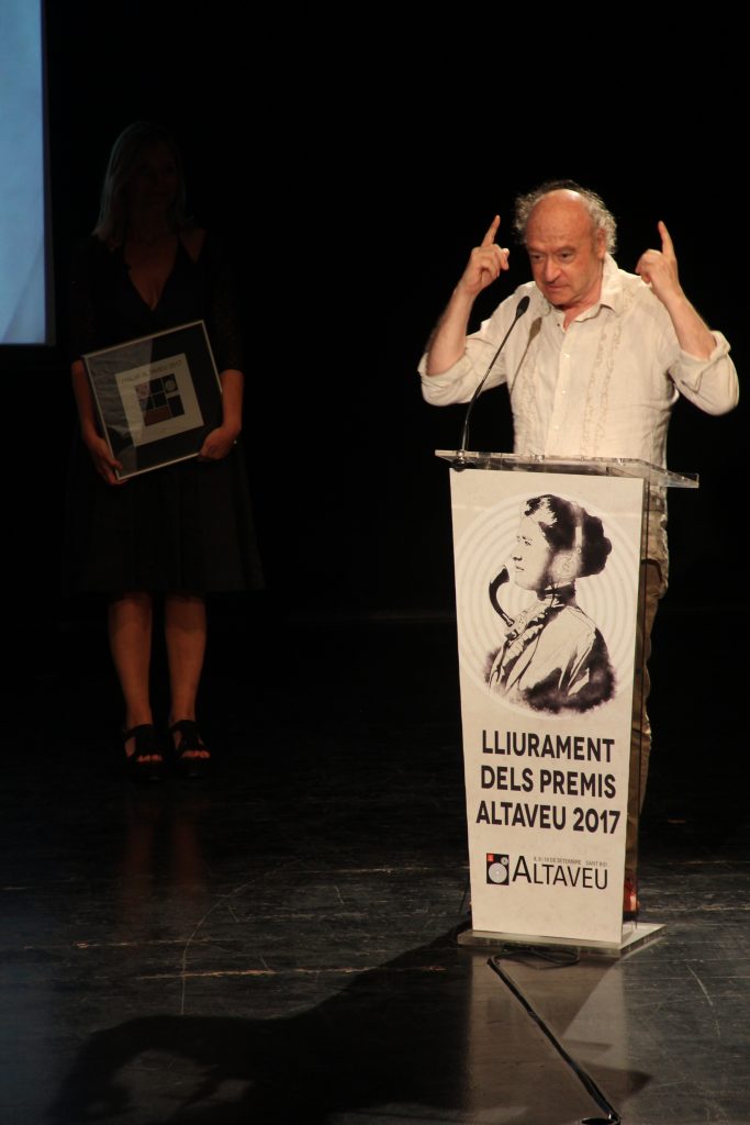 Jaume Sisa ha fet un discurs ple d'ironia // Jordi Julià