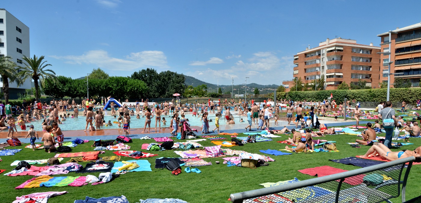 Piscina municipal de l'Escorxador de Sant Feliu de Llobregat / Marc Rius - Fet a Sant Feliu